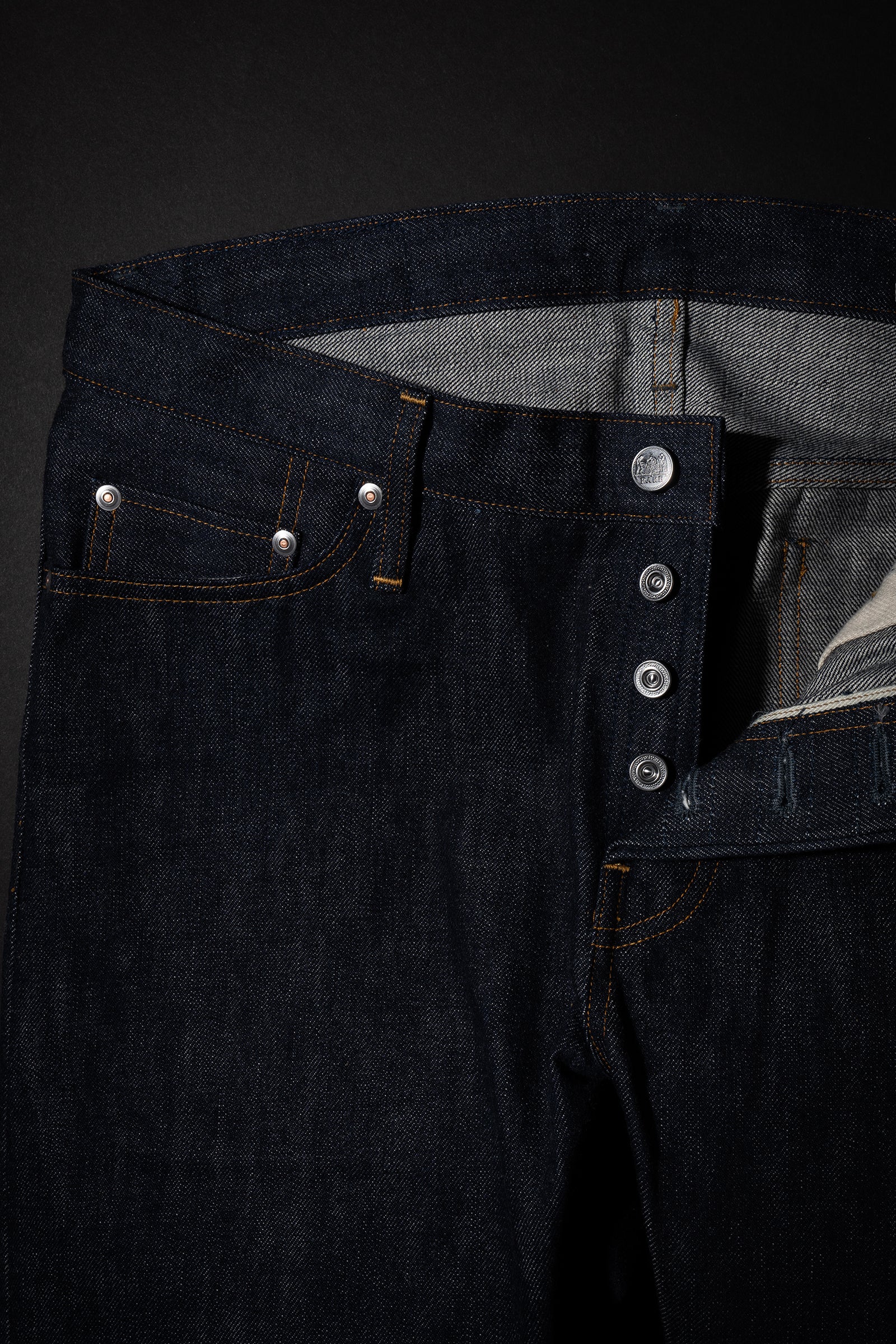 R009 (000) RARE JEANS SLIM