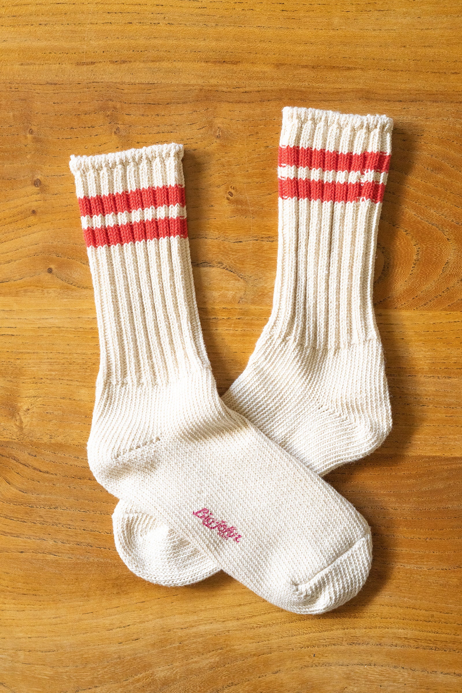 MSX01 (25) Denim Yarn Line Socks – Red