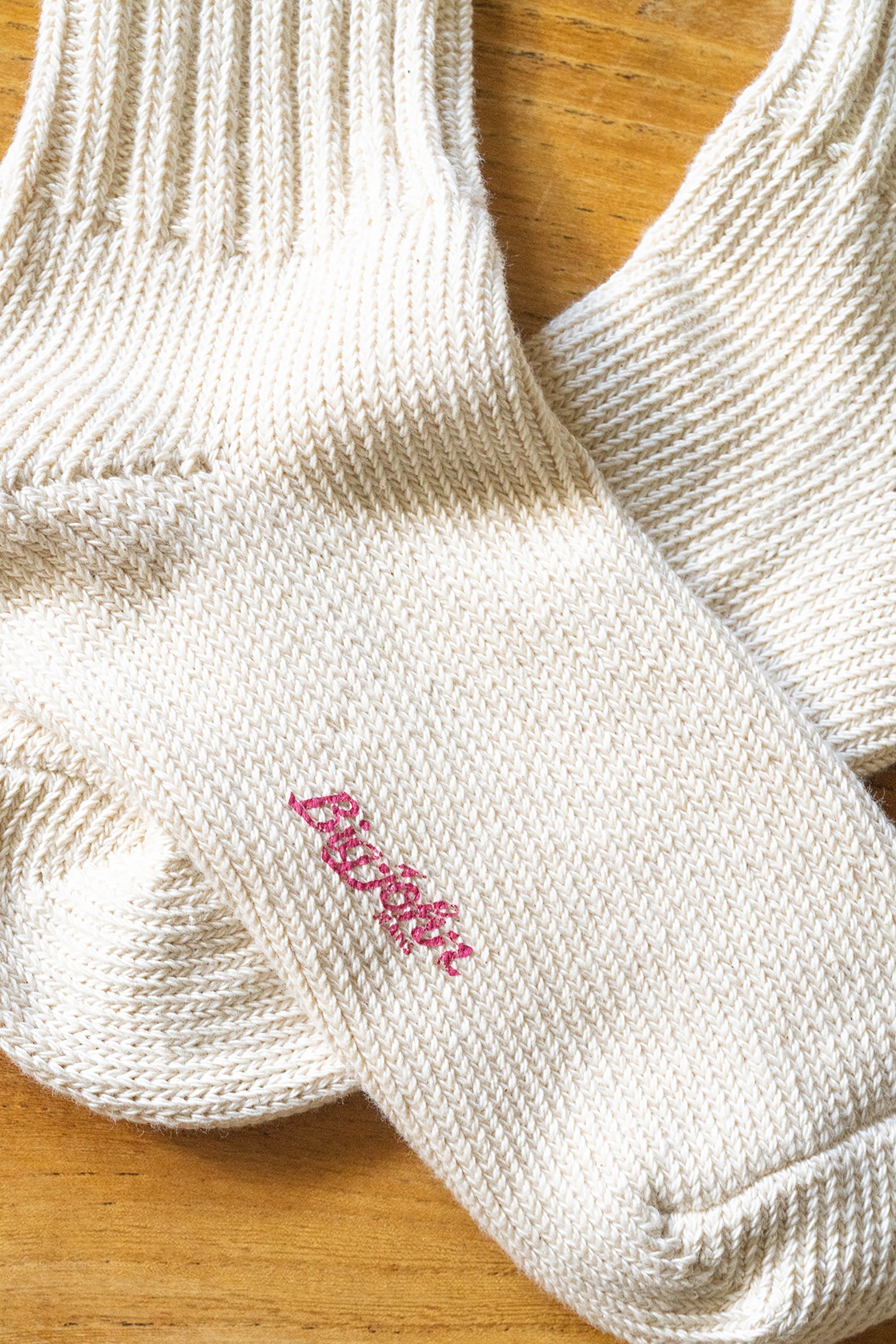 MSX01 (25) Denim Yarn Line Socks – Red