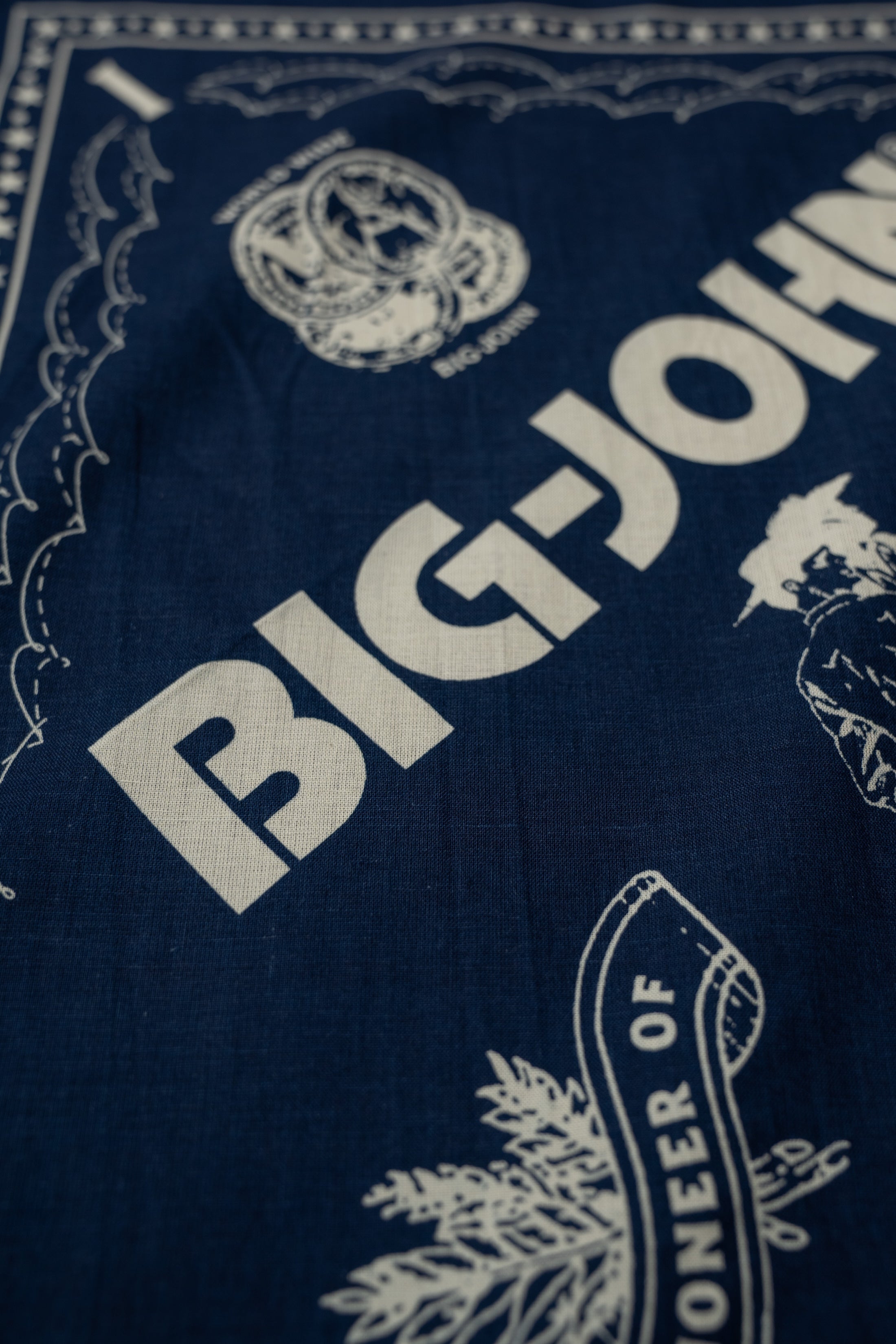 VBAN03 (ID)BIGJOHN INDIGO BANDANA
