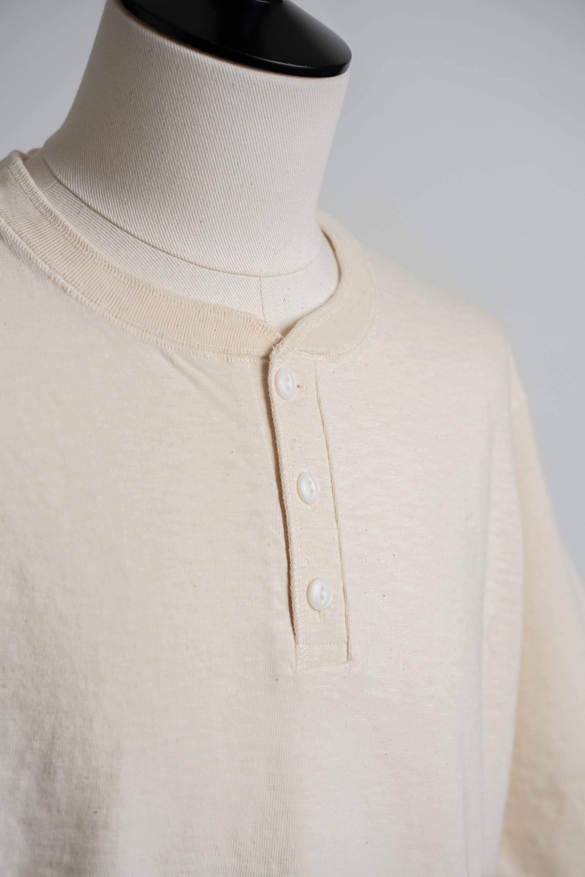 MTE006 (66) 丸胴 HENLEY NECK T-SHIRT