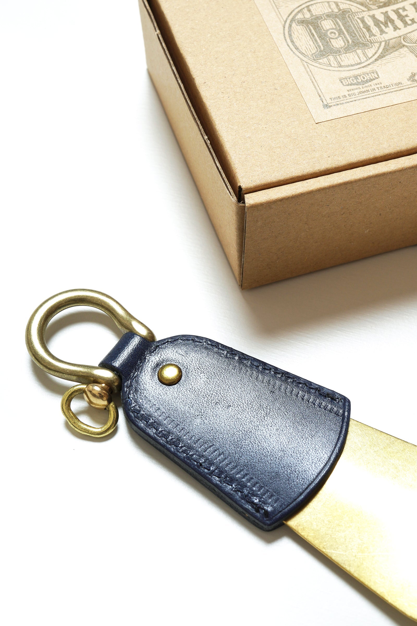 VSH01 HIMEJI LEATHER SHOEHORN