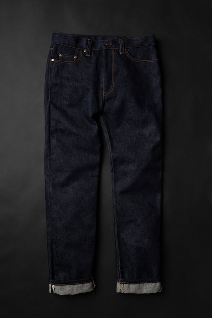 M25G (000B) 25oz Tough Jeans selvedge denim / Straight