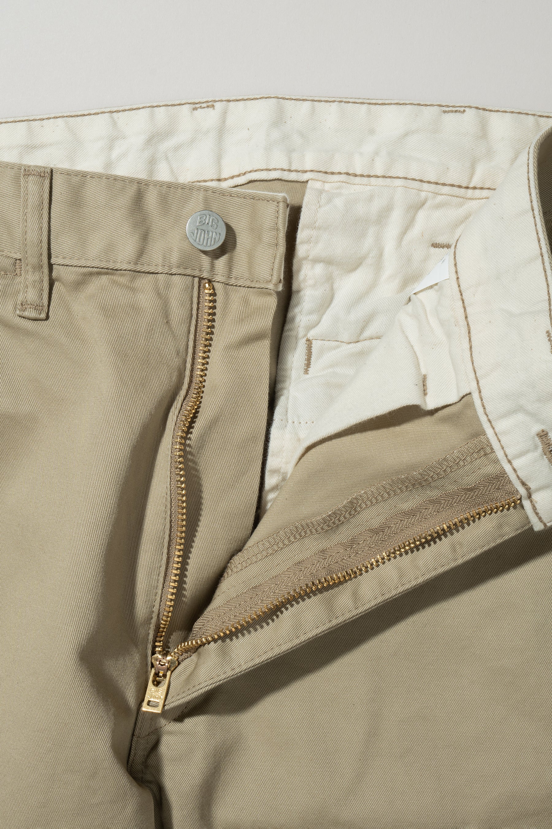 M803E(67) CLASSIC TROUSER CHINO