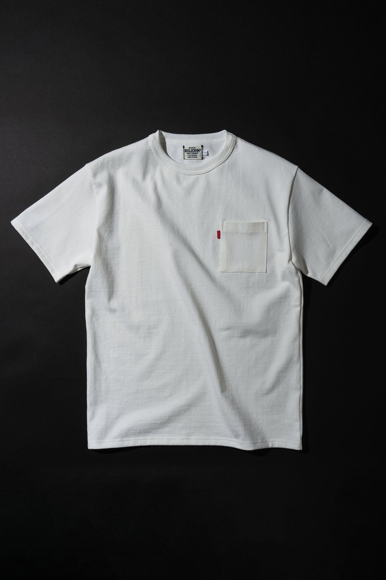 MHTS02M Magnum Weight SS Pocket Tee