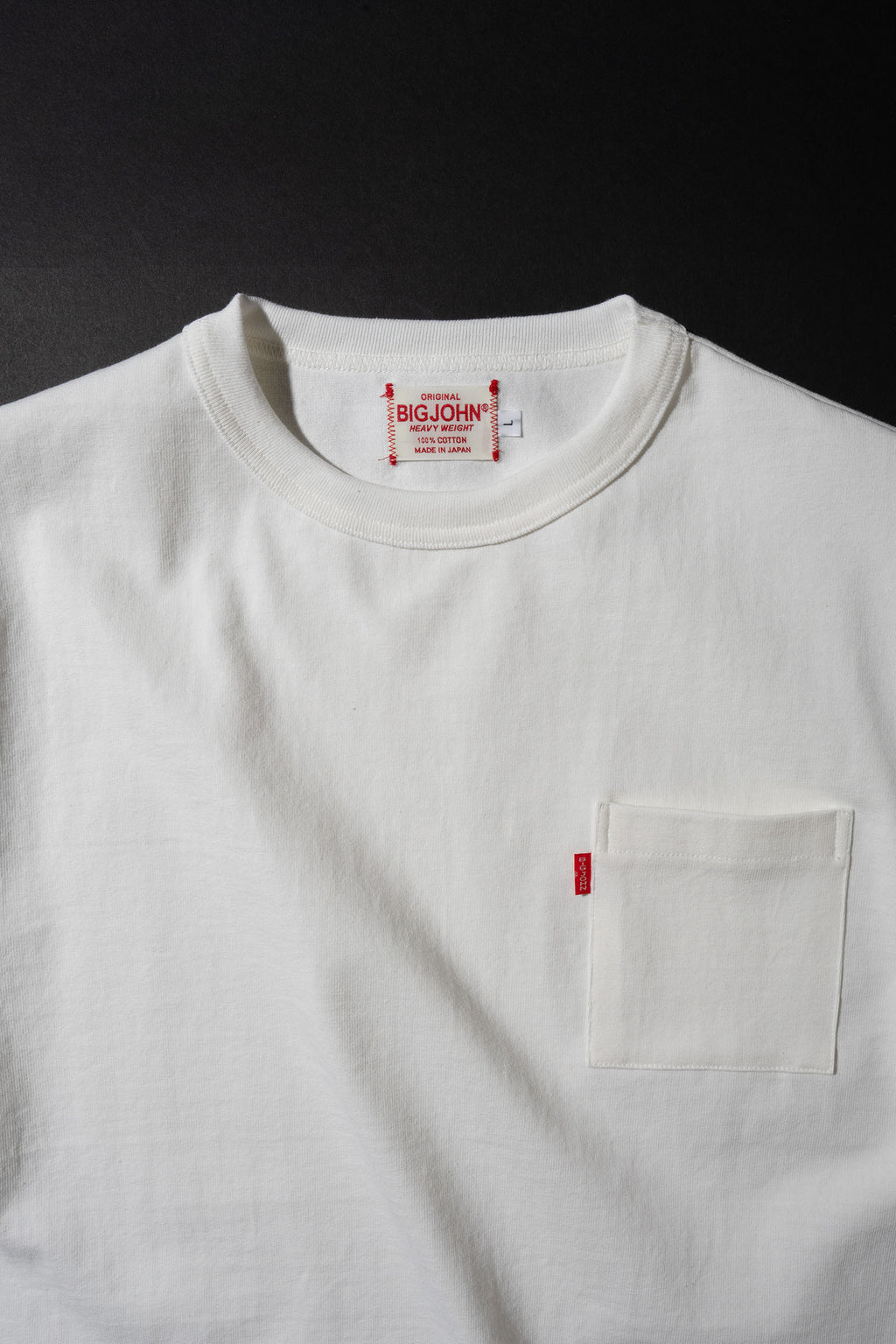 MHTS02M Magnum Weight SS Pocket Tee