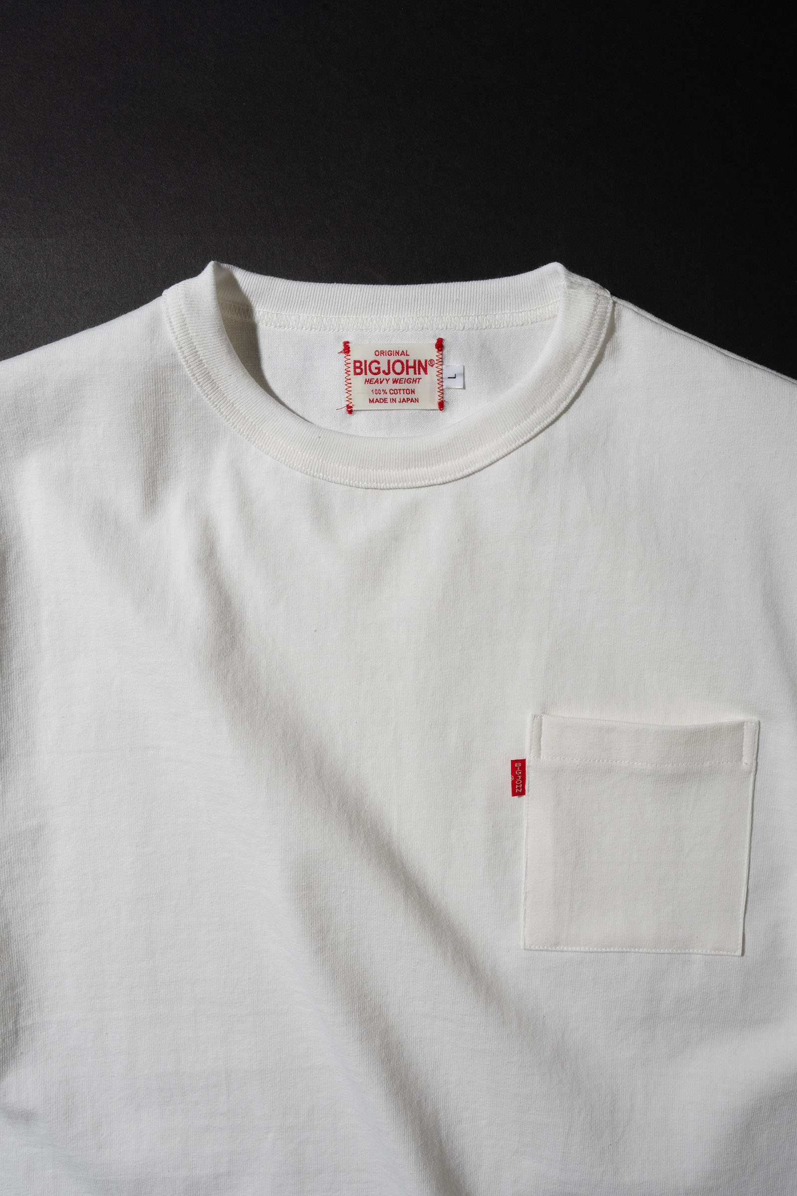 MHTS02M Magnum Weight SS Pocket Tee