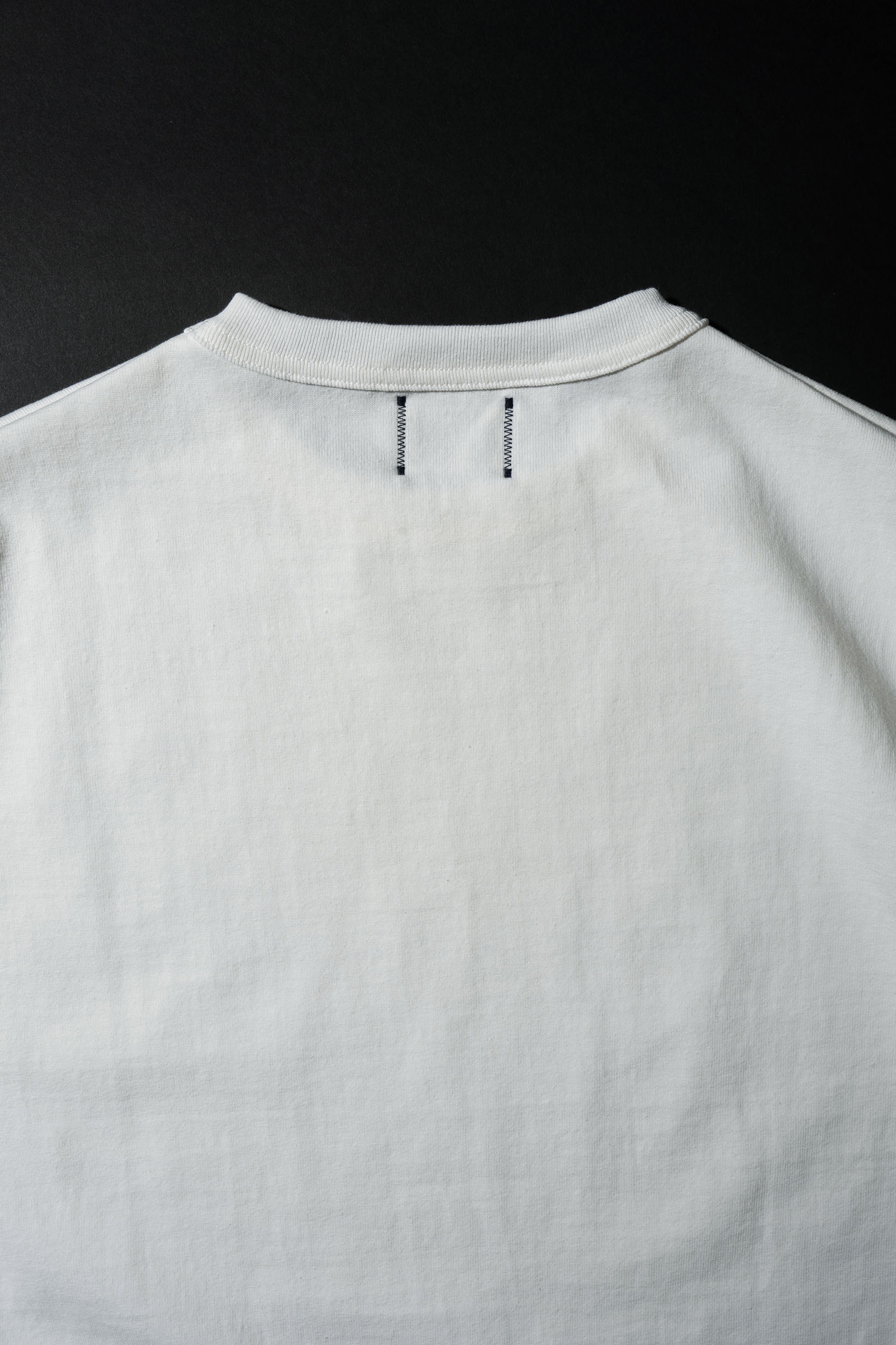 MHTS02M Magnum Weight SS Pocket Tee