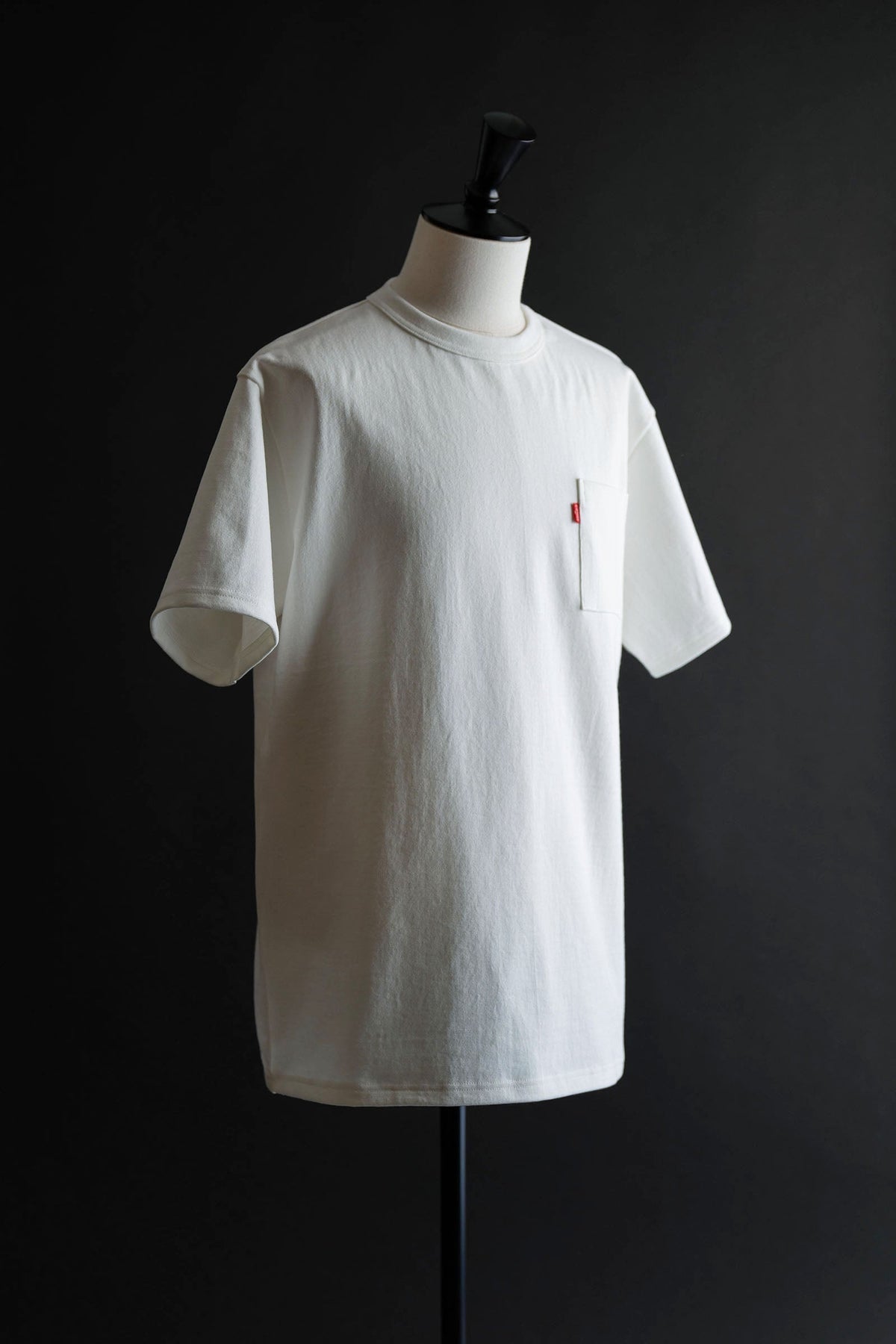 MHTS02M Magnum Weight SS Pocket Tee