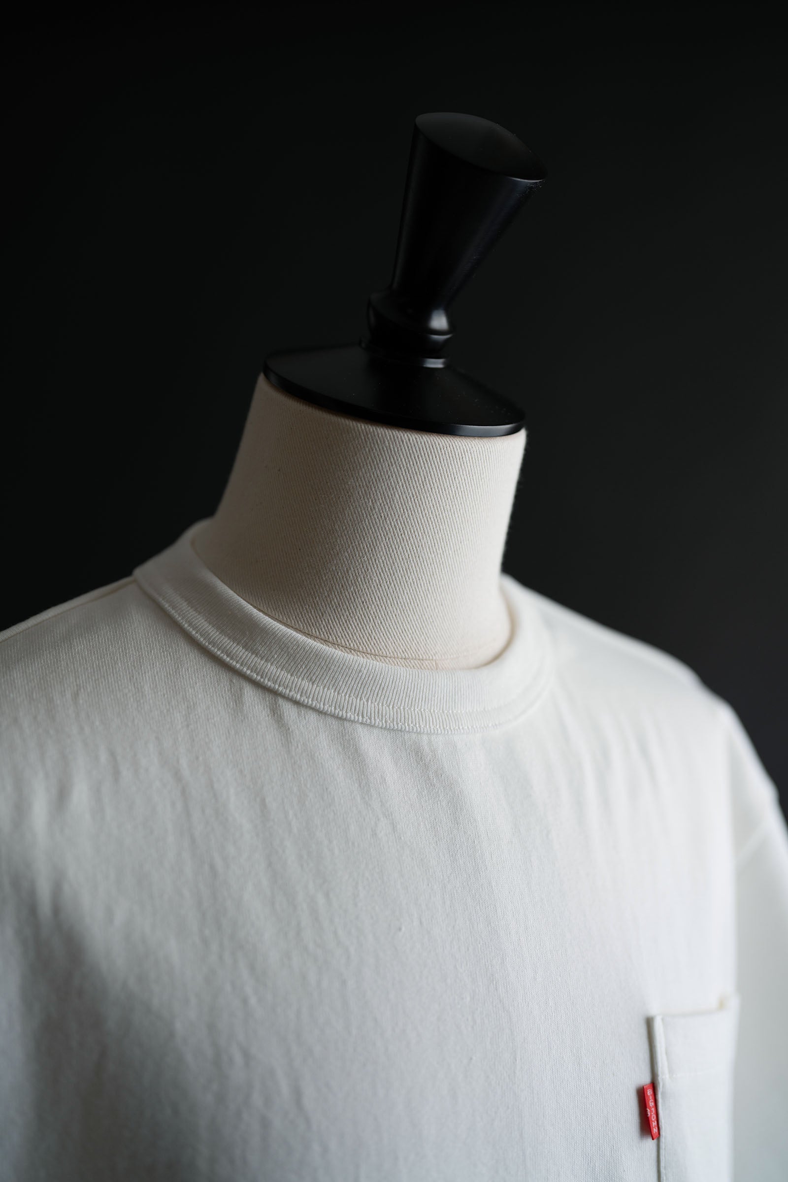 MHTS02M Magnum Weight SS Pocket Tee