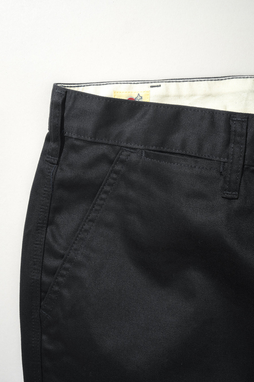 M803E(60) CLASSIC TROUSER CHINO