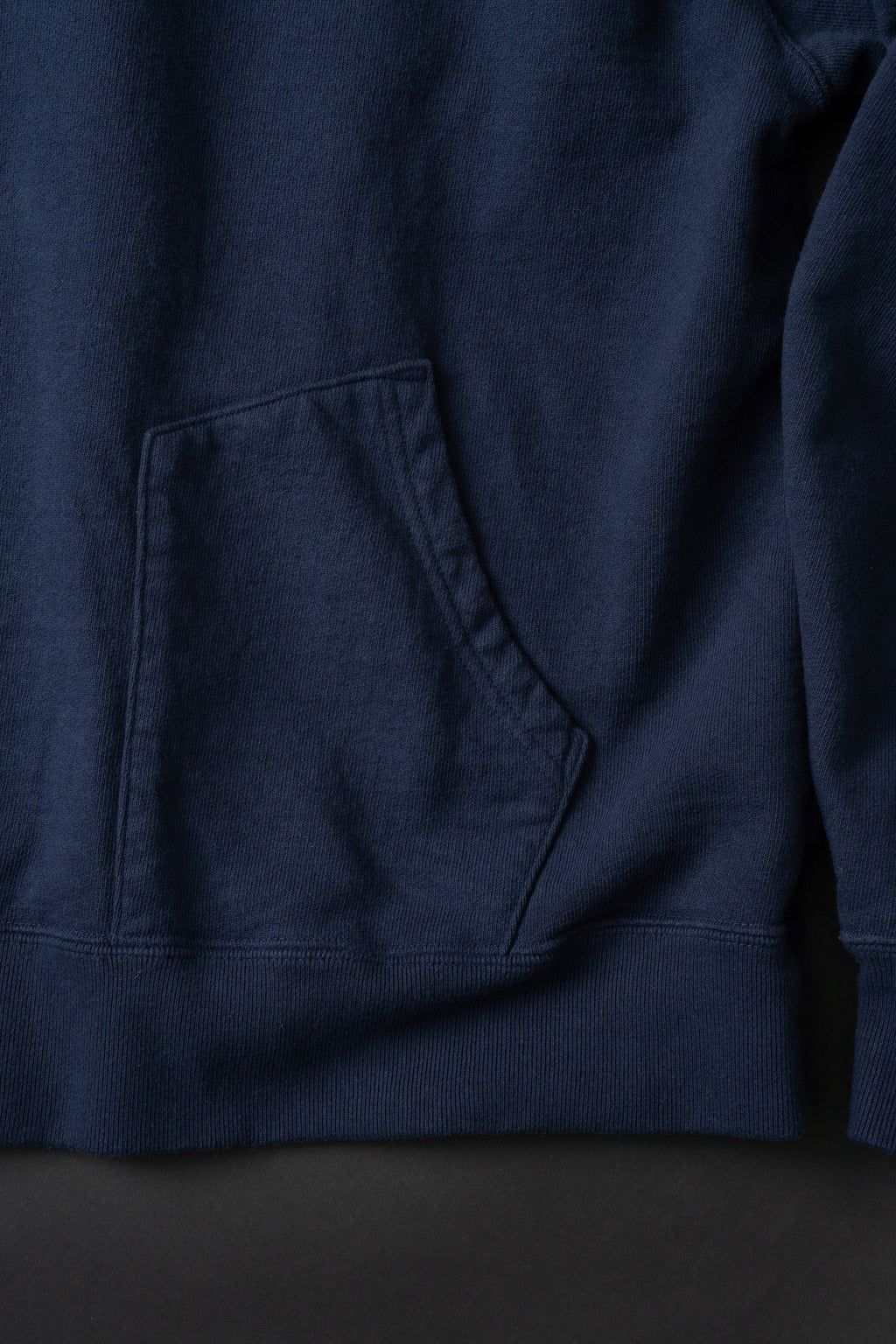 MTE003(02) AFTER HOODIE PLAIN NAVY