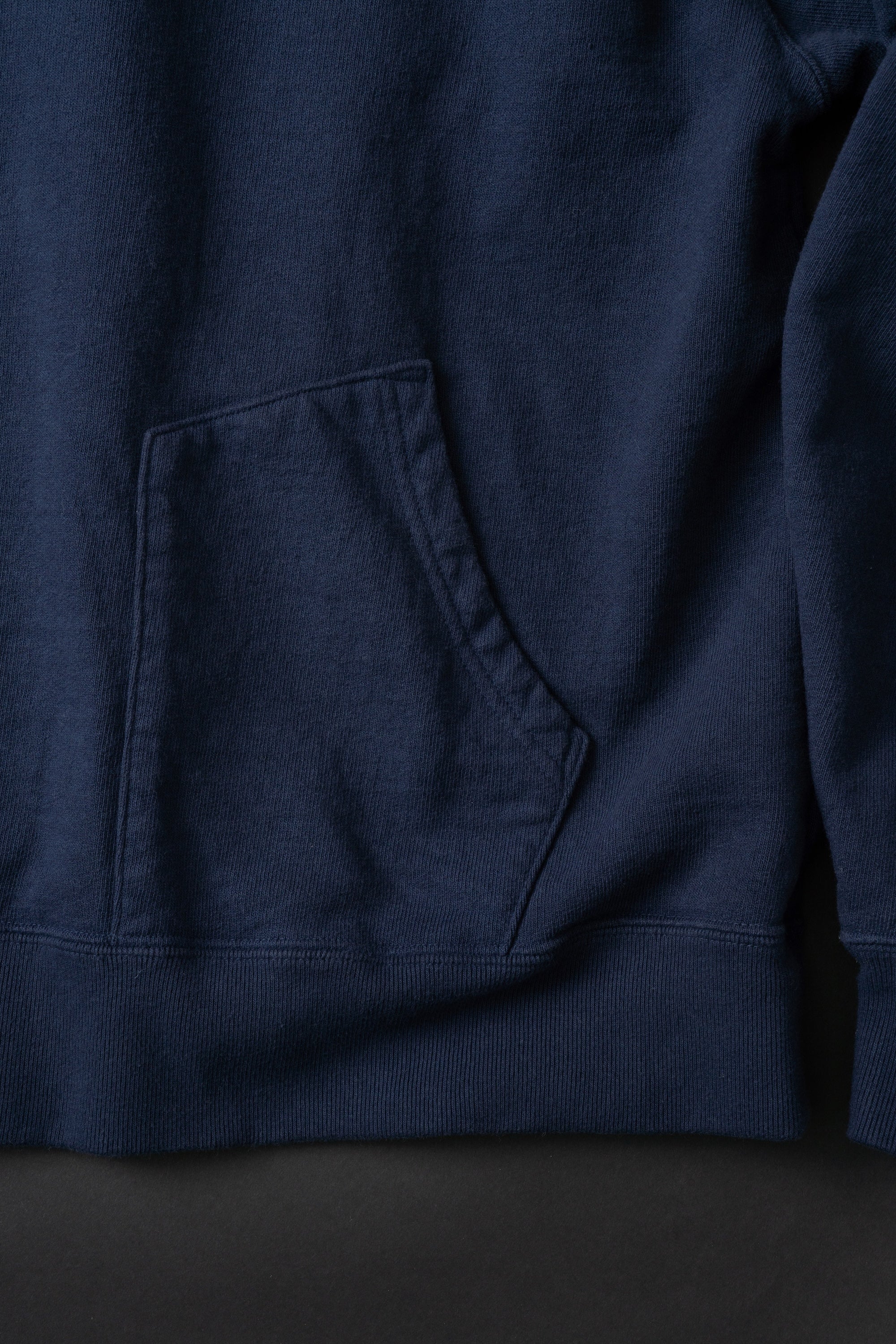 MTE003(02) AFTER HOODIE PLAIN NAVY