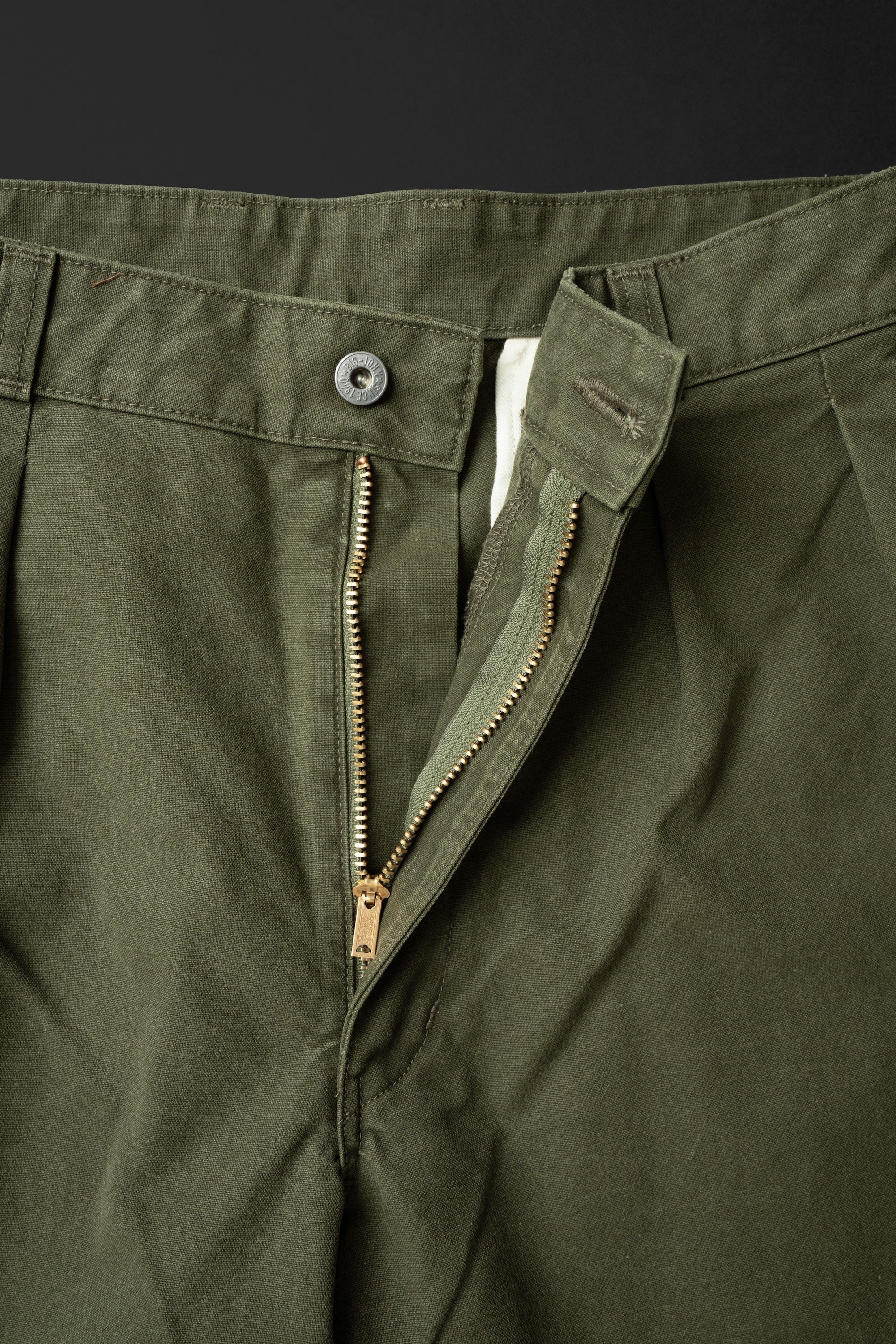 M7014RC (77) WILD DUCK CANVAS SHORTS
