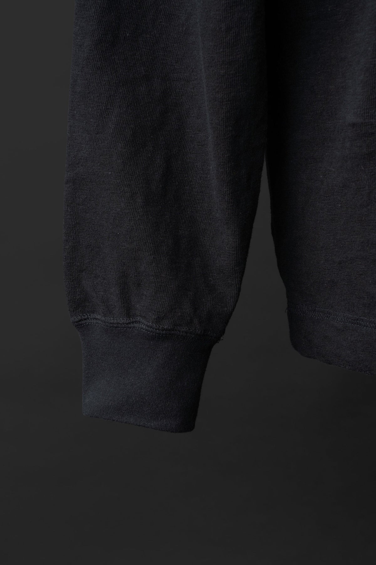 MTE014 (61) L/S HENLEY NECK T-SHIRT