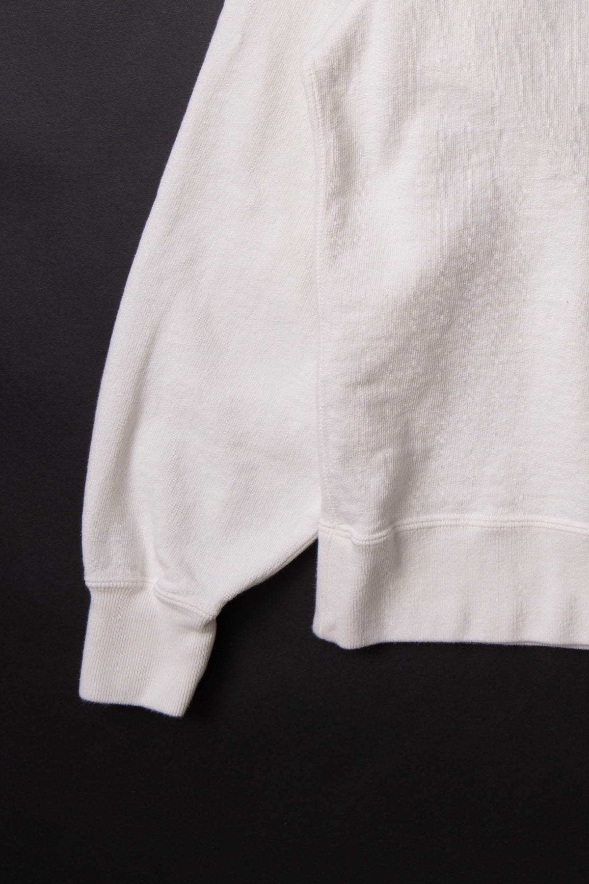 MTE008(69) [BEAVER] RAGLAN SLEEVES SWEAT | WHITE
