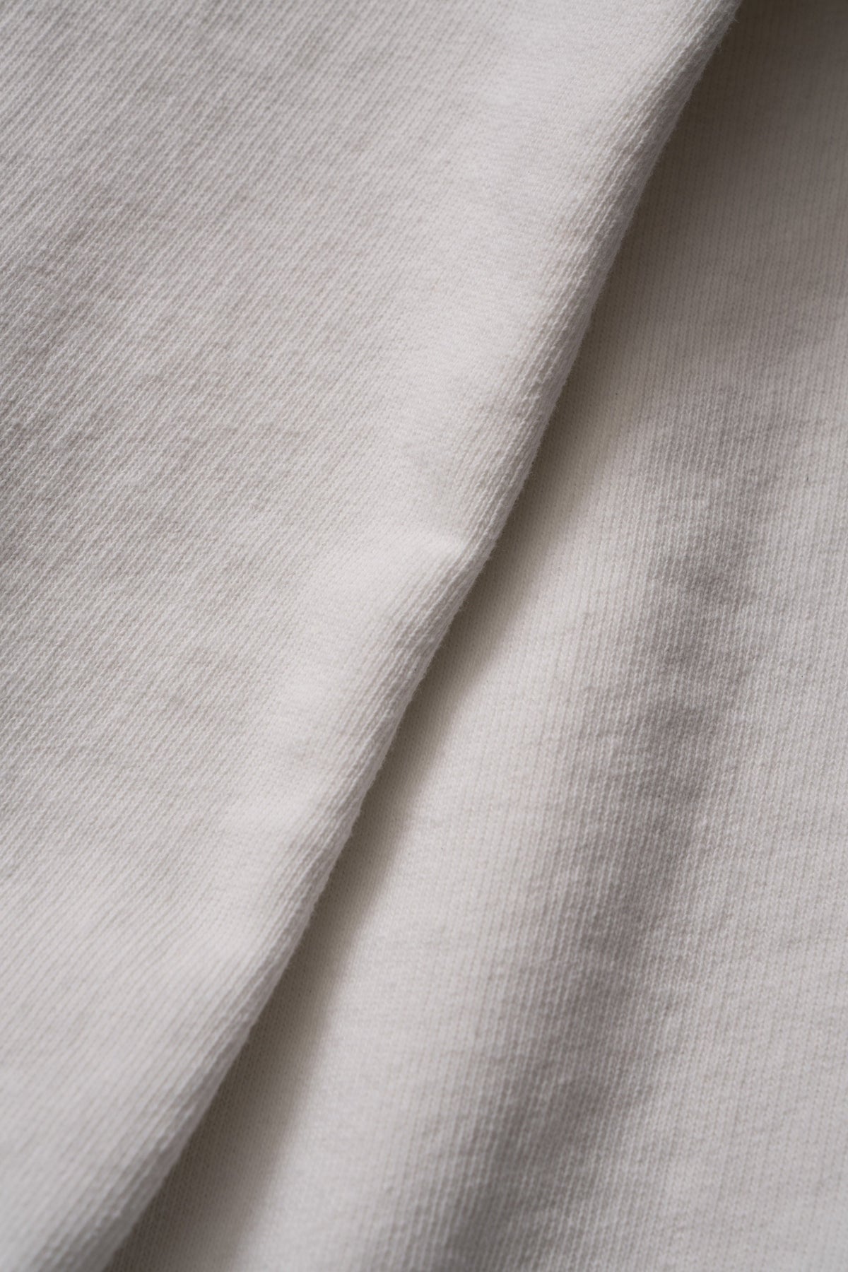 MTE008(69) [BEAVER] RAGLAN SLEEVES SWEAT | WHITE