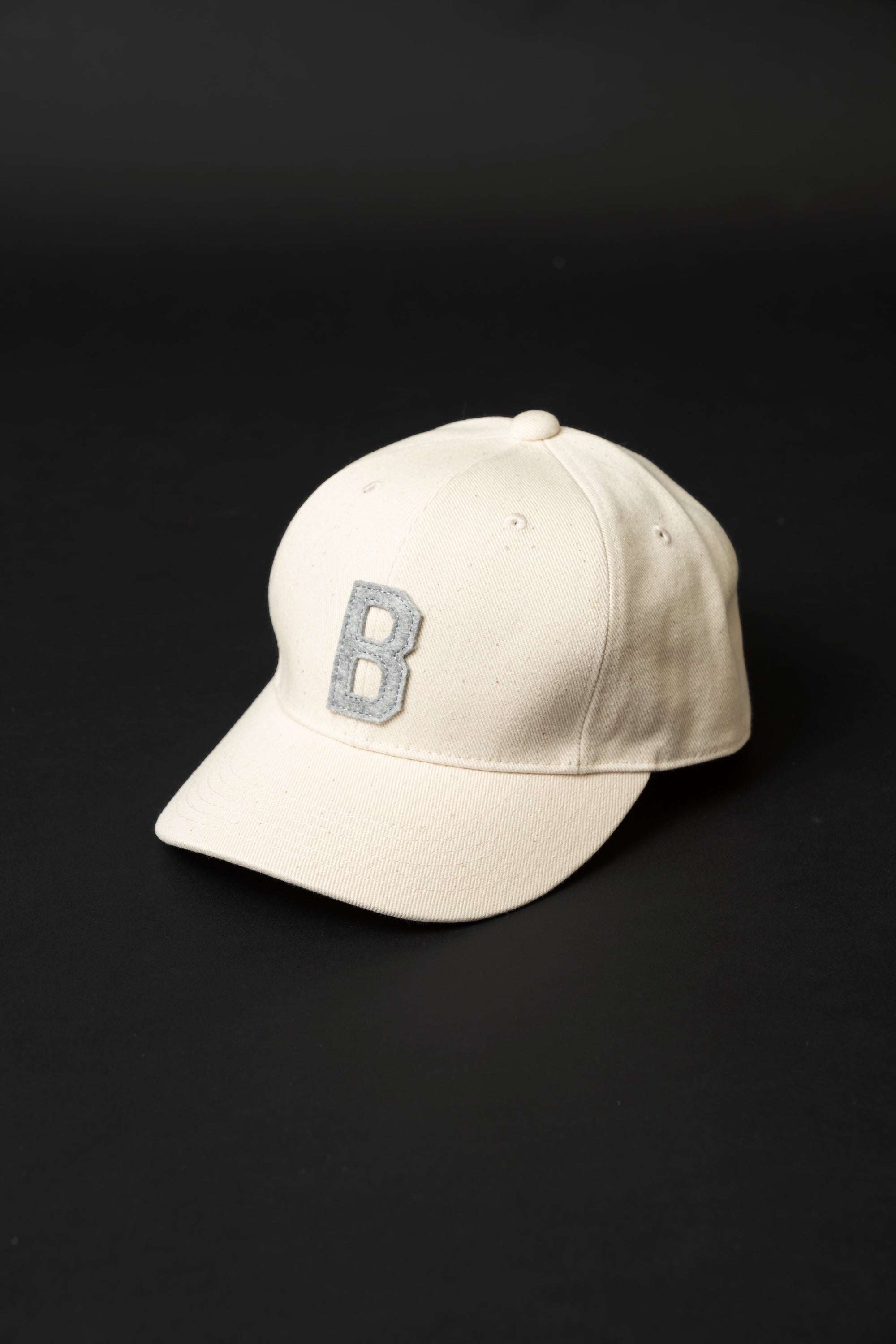 VBBJ049- (66 NATURAL) BJ BASEBALL B LOGO CAP