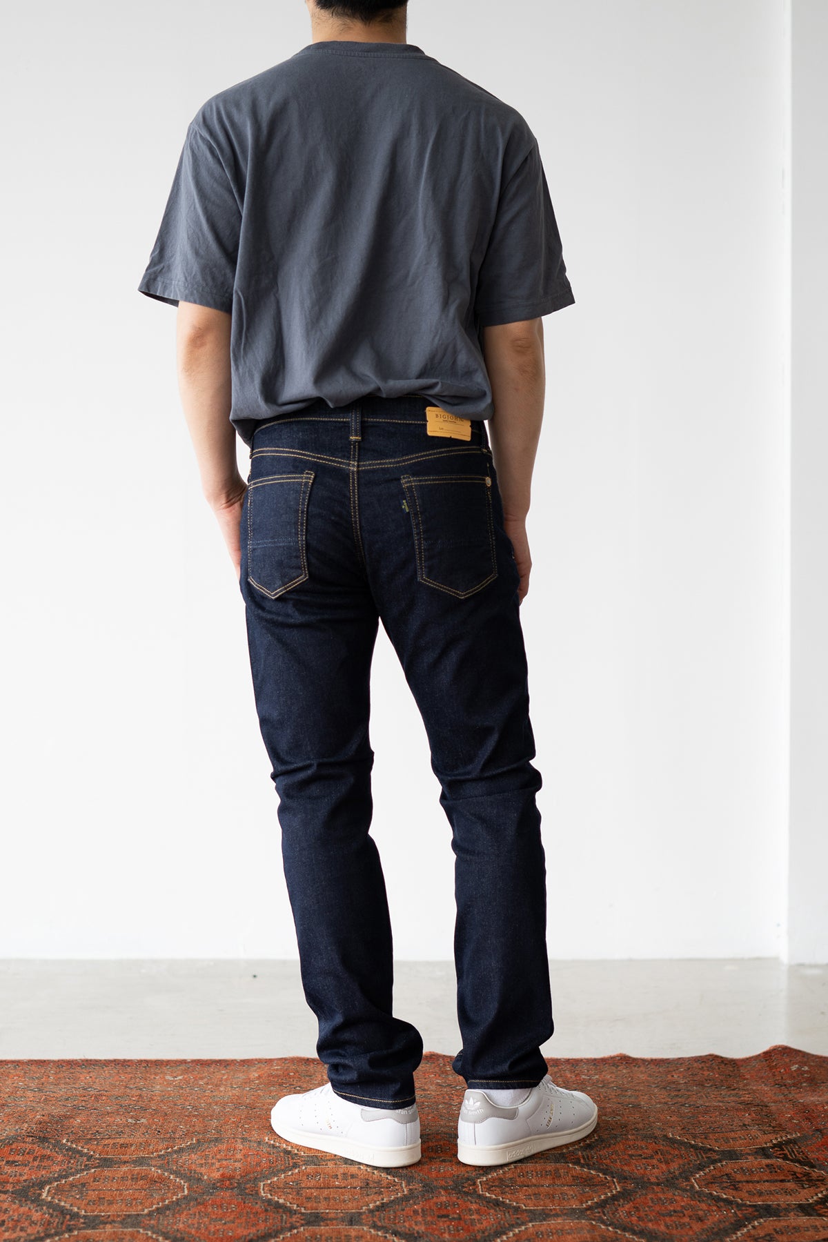 BJM105F (001) SLIM TAPERED