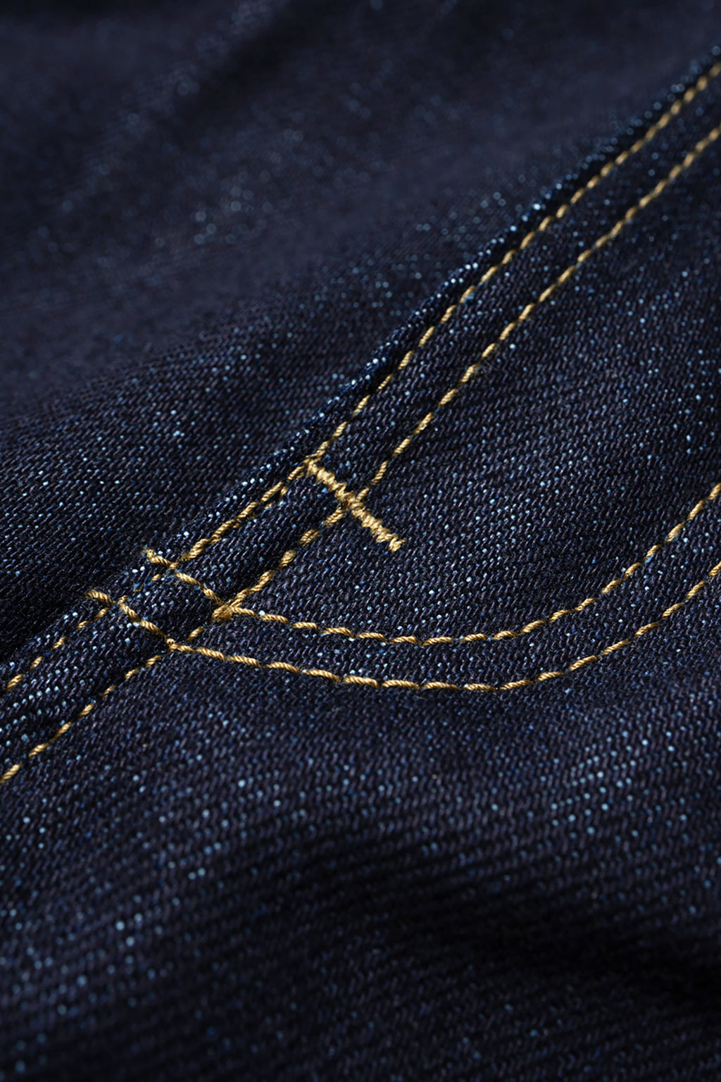 M104G (000B) 23oz selvedge denim / Straight