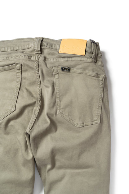 MMM134J (76) Carrot Leg KHAKI